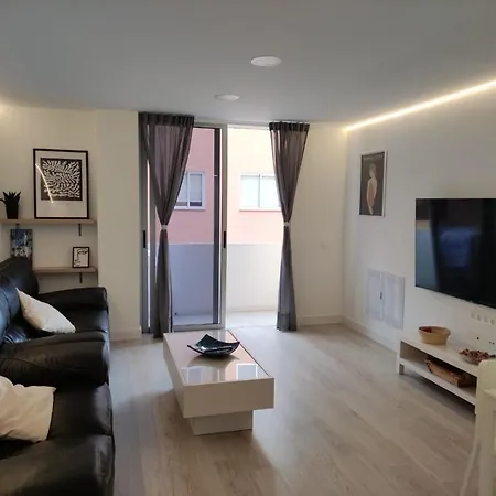Realejos North Tenerife * ロス・レアレホス